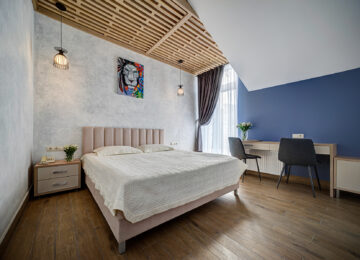 Номер первой категории Семейный с балконом